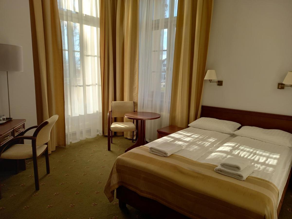 Hotel Masovia ギジツコ エクステリア 写真
